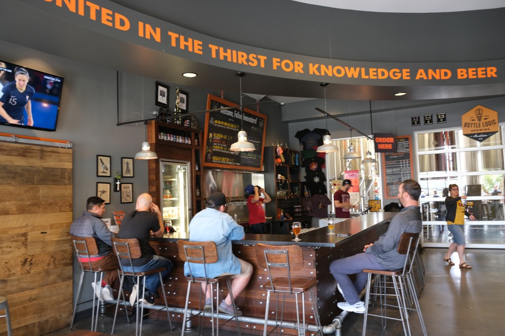 Bar bei Bottle Logic